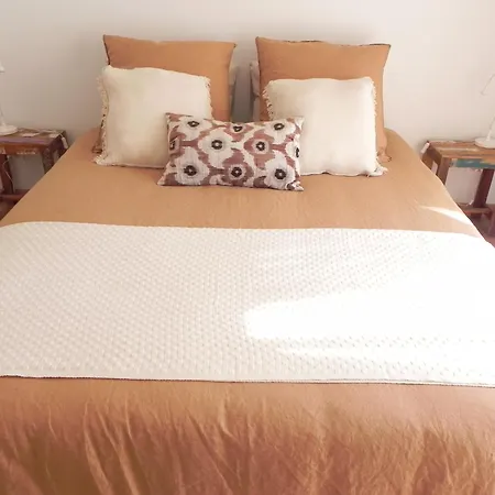 Dependance Chateau Le Clouet A 15min De Bordeaux Feriehus