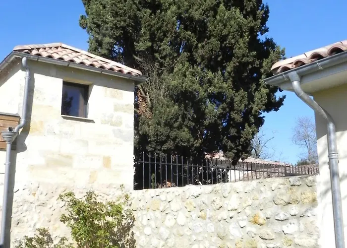 Semesterbostad Dependance Chateau Le Clouet A 15min De Bordeaux *